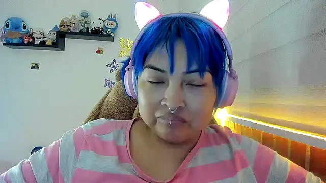 Snapshot of Shaddycute_ chatting on November 2025 05:04:01 PM Shaddycute online show from November 2025 05:04:01 PM