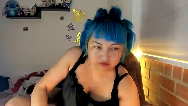 Shaddycute  online show from December 2025 12:51:01 AM