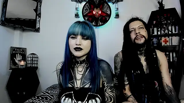 Snapshot of DimmuandDarkness chatting on September 2025 06:02:02 AM DimmuandDarkness online show from September 2025 06:02:02 AM