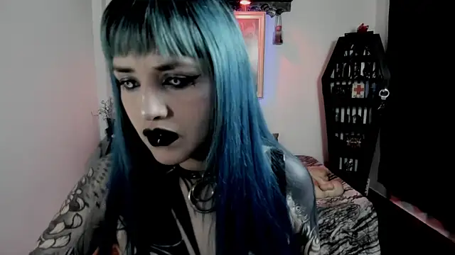 DimmuandDarkness online show from May 2026 06:24:01 PM