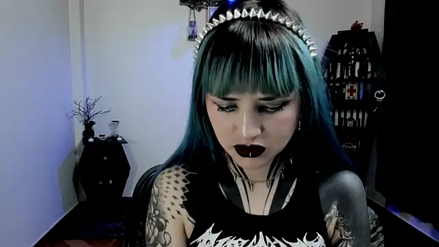 DimmuandDarkness online show from May 2026 05:53:02 PM