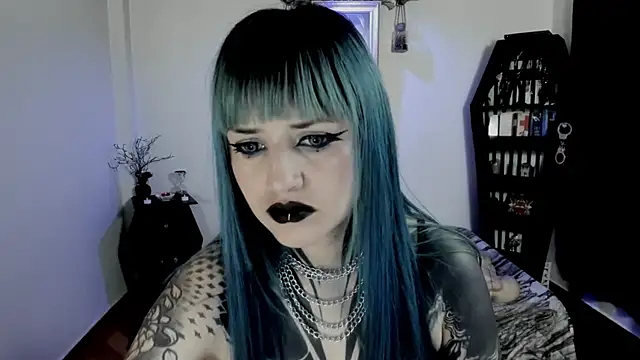 DimmuandDarkness online show from May 2026 06:56:02 PM
