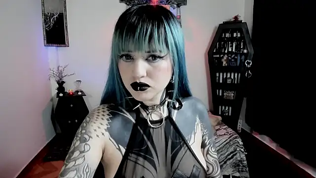 Snapshot of DimmuandDarkness chatting on June 2026 08:57:01 AM DimmuandDarkness online show from June 2026 08:57:01 AM