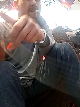 Snapshot of gettinit2wice chatting on February 2026 11:47:02 PM gettinit2wice online show from February 2026 11:47:02 PM