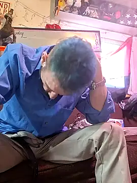 Snapshot of gettinit2wice chatting on March 2026 04:20:01 PM gettinit2wice online show from March 2026 04:20:01 PM