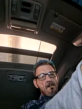 Snapshot of gettinit2wice chatting on March 2026 02:45:01 PM gettinit2wice online show from March 2026 02:45:01 PM