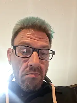 Snapshot of gettinit2wice chatting on March 2026 09:02:02 AM gettinit2wice online show from March 2026 09:02:02 AM