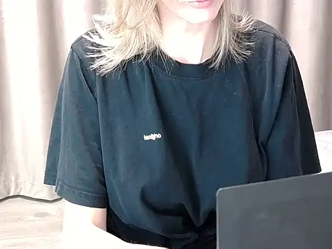 LustyDream4u online show from December 2024 11:41:02 AM