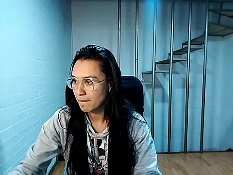 Snapshot of Jessie_Desire chatting on March 2025 03:18:02 AM Jessie Desire online show from March 2025 03:18:02 AM