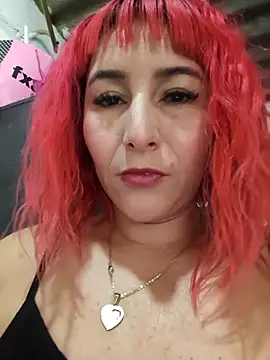florecita9 online show from April 2026 05:26:02 PM
