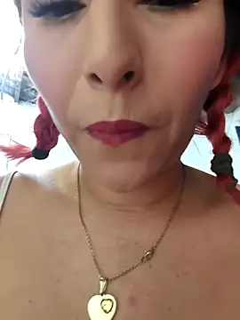 florecita9 online show from April 2026 06:14:02 PM