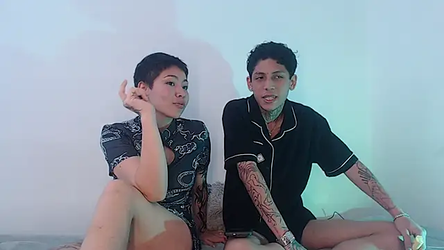 Snapshot of Sebas_And_Mila chatting on September 2025 04:30:01 PM Sebas And Mila online show from September 2025 04:30:01 PM
