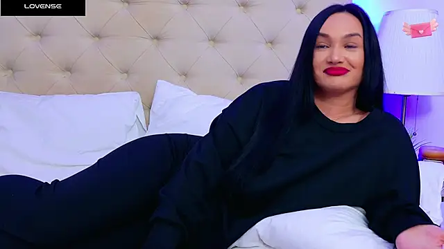 Snapshot of DaliyaArabian chatting on February 2025 04:14:01 PM DaliyaArabian online show from February 2025 04:14:01 PM