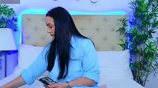 DaliyaArabian online show from June 2026 12:08:01 PM