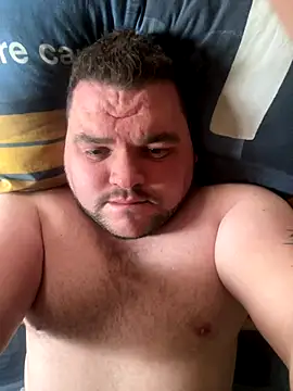 Snapshot of Mikey-HH chatting on September 2025 01:33:01 PM Mikey-HH online show from September 2025 01:33:01 PM