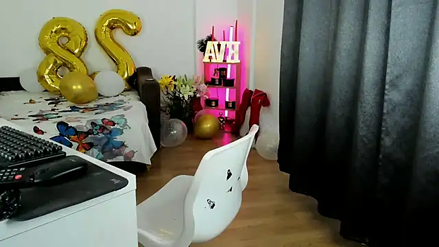 EvelynLexy online show from June 2026 07:03:02 AM