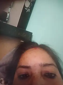 Snapshot of Mona-Singh chatting on February 2025 05:51:01 PM Mona-Singh online show from February 2025 05:51:01 PM