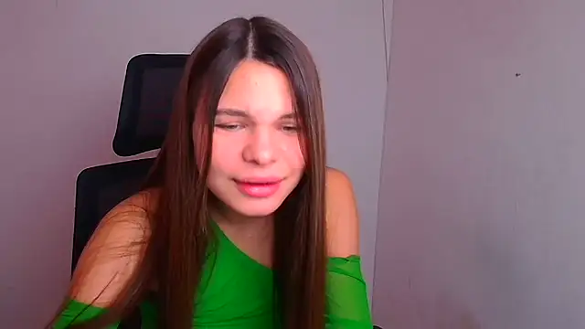 Hanna Way online show from December 2024 12:34:01 PM