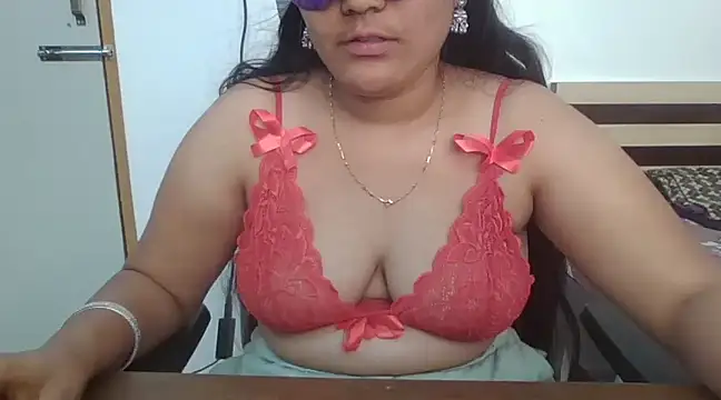 Snapshot of ammu_telugu_192 chatting on February 2025 12:08:01 PM ammu telugu 192 online show from February 2025 12:08:01 PM