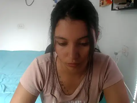 HannaKlein online show from October 2025 05:53:02 PM