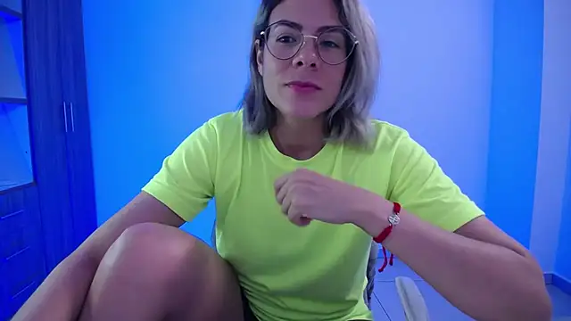 Snapshot of candydowson1 chatting on October 2025 12:52:02 PM candydowson1 online show from October 2025 12:52:02 PM