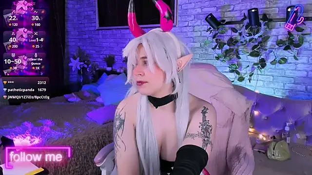 Alex Howell online show from January 2025 02:41:01 AM