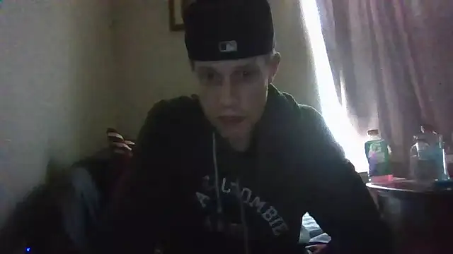 kollzCloudzz online show from April 2026 12:32:01 PM