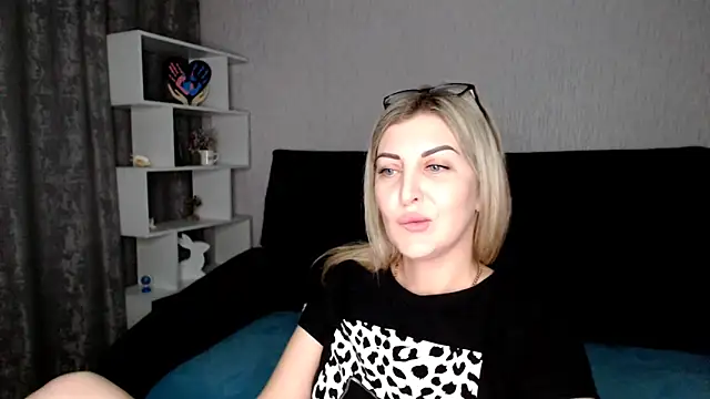 Amelia Harper online show from December 2024 03:11:01 PM