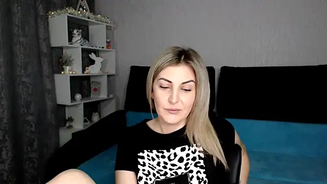 Amelia Harper online show from January 2025 02:42:02 PM