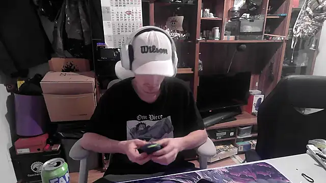 Snapshot of leon29leo chatting on September 2025 06:51:02 AM leon29leo online show from September 2025 06:51:02 AM