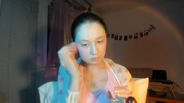 Jenny darling love online show from February 2026 07:14:02 PM