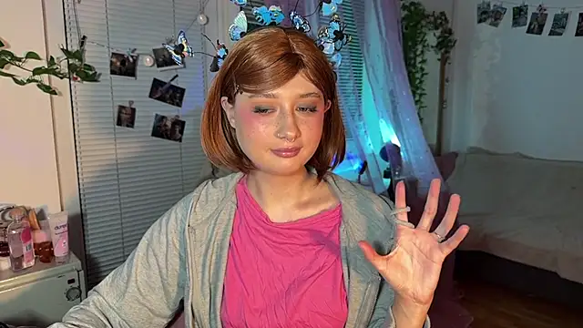 Jenny darling love online show from May 2026 06:14:02 PM