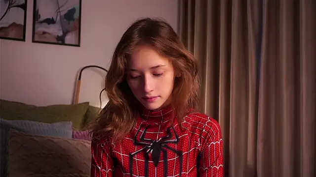 Snapshot of EdlinHargus chatting on November 2025 01:19:02 AM EdlinHargus online show from November 2025 01:19:02 AM