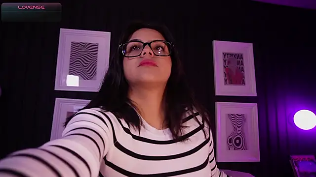 Snapshot of Sophia_wilsonn_ chatting on March 2026 10:44:02 AM Sophia wilsonn online show from March 2026 10:44:02 AM