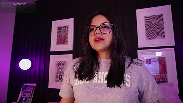 Snapshot of Sophia_wilsonn_ chatting on March 2026 10:42:02 AM Sophia wilsonn online show from March 2026 10:42:02 AM