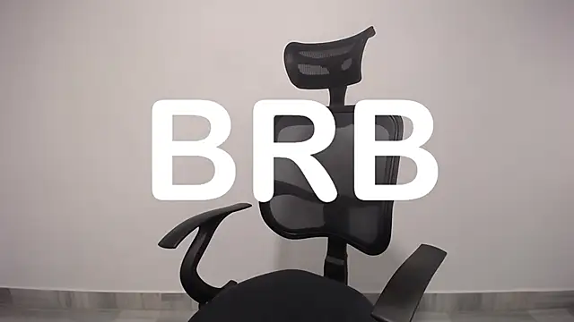 Snapshot of present_the_magic chatting on January 2025 05:45:02 AM present the magic online show from January 2025 05:45:02 AM