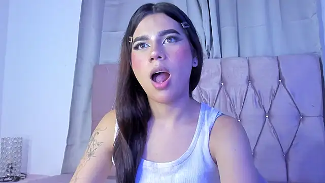 Snapshot of Ashley_piinkk_ chatting on February 2025 07:18:01 AM Ashley piinkk online show from February 2025 07:18:01 AM