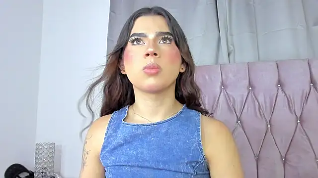 Snapshot of Ashley_piinkk_ chatting on February 2025 05:16:01 AM Ashley piinkk online show from February 2025 05:16:01 AM
