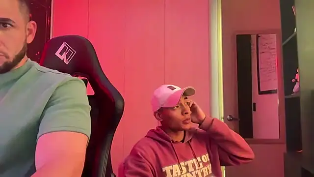 Jhonyblack 1 online show from December 2025 05:03:02 AM