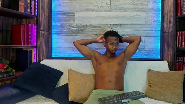 Snapshot of JamalMyst chatting on January 2025 07:43:02 AM JamalMyst online show from January 2025 07:43:02 AM