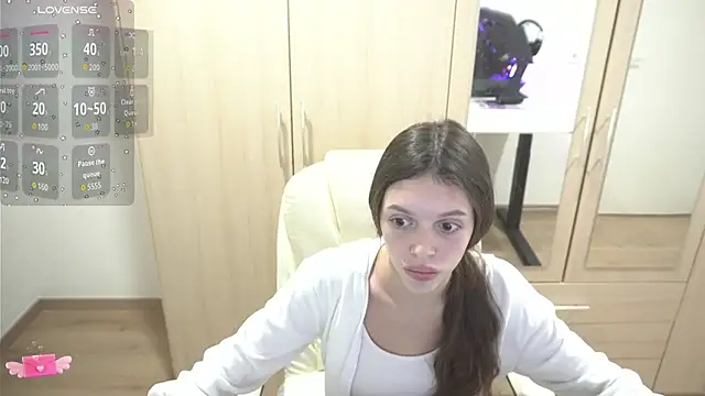 Snapshot of Billly1Love chatting on October 2025 11:56:02 PM Billly1Love online show from October 2025 11:56:02 PM