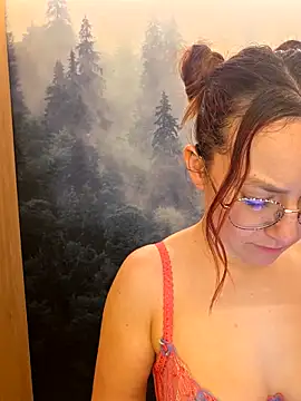 Snapshot of ladoucedu34 chatting on March 2026 04:11:02 PM ladoucedu34 online show from March 2026 04:11:02 PM