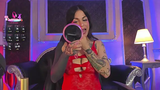 MeganDraco  online show from February 2026 01:17:01 PM