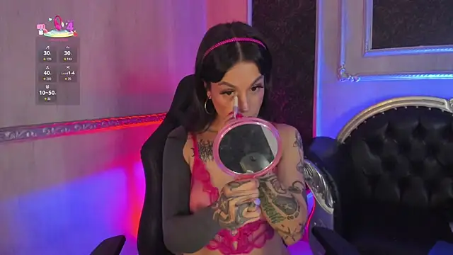 MeganDraco  online show from June 2026 01:17:02 PM