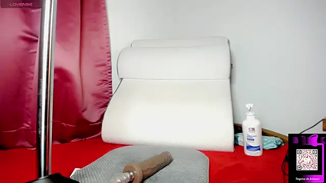 Tamaraa wet online show from April 2026 03:54:02 AM