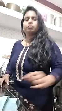 Snapshot of Rasmalai786 chatting on February 2025 01:38:01 AM Rasmalai786 online show from February 2025 01:38:01 AM