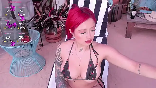 Snapshot of Paiige_peach chatting on June 2026 12:08:01 PM Paiige peach online show from June 2026 12:08:01 PM