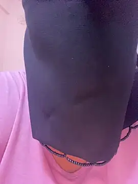 Snapshot of mari_layali chatting on January 2025 06:49:01 PM mari layali online show from January 2025 06:49:01 PM