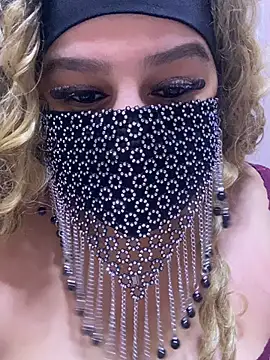 Snapshot of mari_layali chatting on March 2025 02:09:02 AM mari layali online show from March 2025 02:09:02 AM