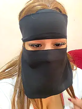 Snapshot of mari_layali chatting on November 2025 11:10:01 AM mari layali online show from November 2025 11:10:01 AM